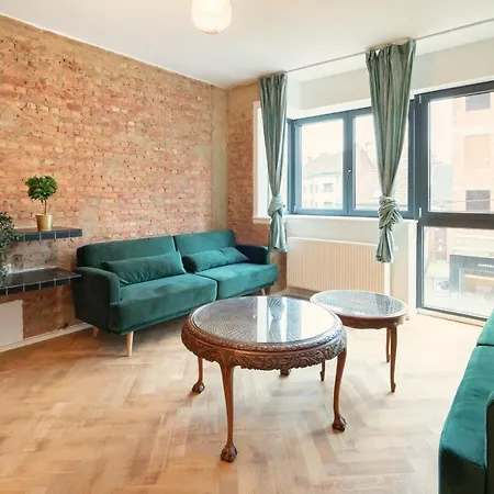 City Center Two-bedroom Apartamento Antuérpia