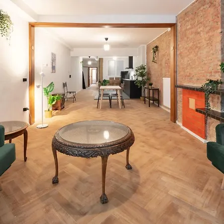 Apartamento City Center Two-bedroom