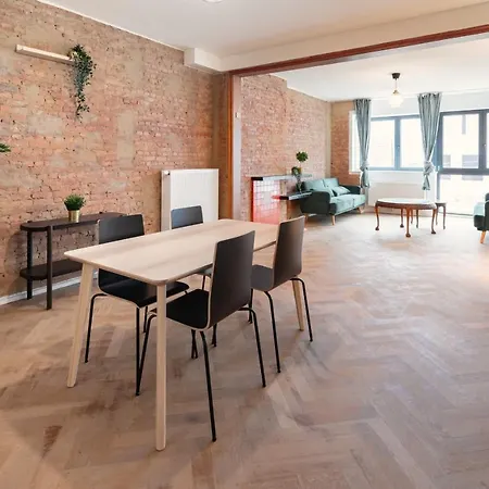 Apartamento City Center Two-bedroom