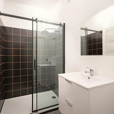 City Center Two-bedroom Apartamento Antuérpia