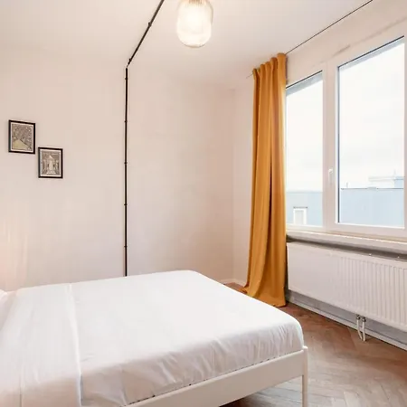 City Center Two-bedroom * Antuérpia